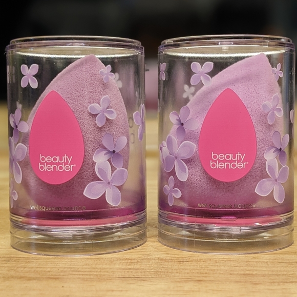 Beautyblender 2 for $28 *NEW* - Picture 1 of 1